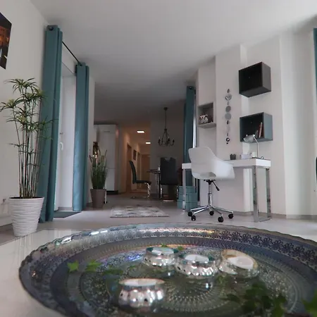 Eden Apartment *